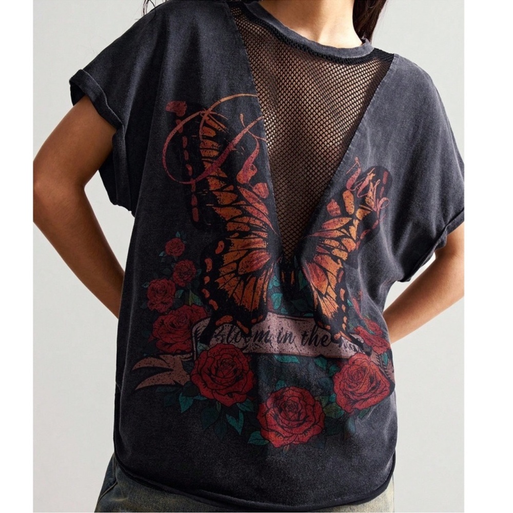 COUTURE GYPSY Black Vneck short sleeve Unique T shirt Cutouts w mesh inserts - Picture 6 of 10
